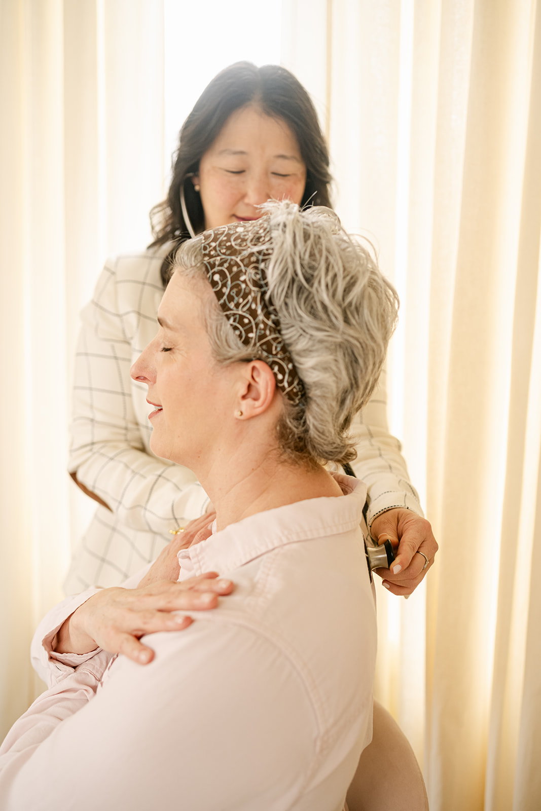 Dr. Janice Wu with a patient